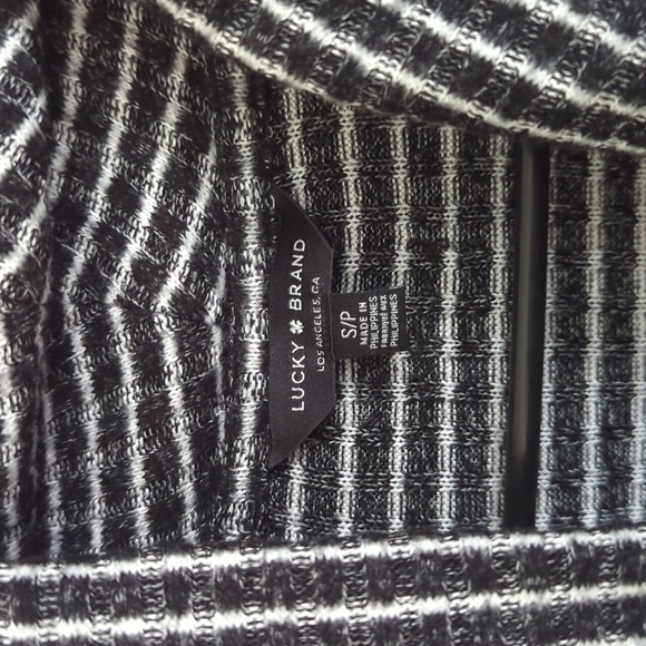 Lucky Brand Classic Black & White Stripe Cowl Neck Lightweight Sweater Size Sm - Picture 4 of 6
